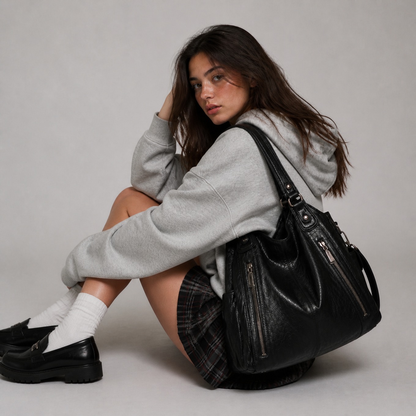 Sac à main souple pour les cours porté - vue 4